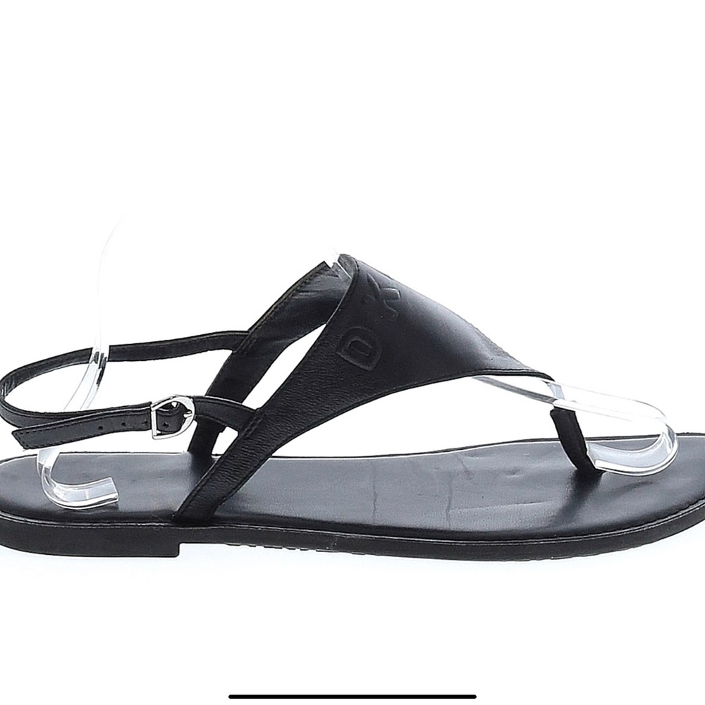 DKNY: Solar2 Flat Sandal Black Napa Leather